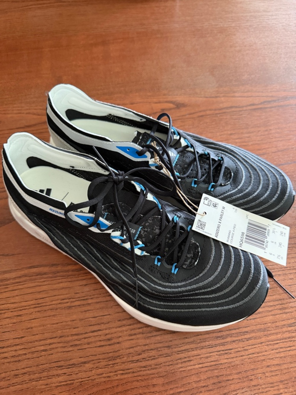 NWT Women’s Adidas Adizero x Parley